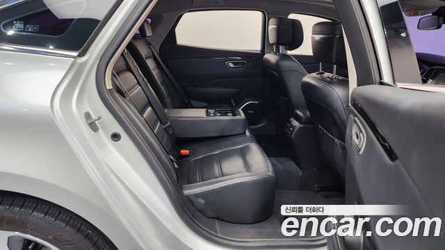 Renault Korea SM6 2017 — photo 17