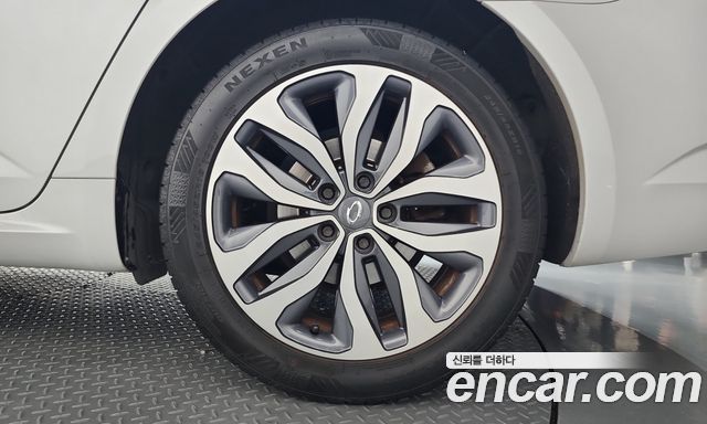 Renault Korea SM6 2017 — photo 7