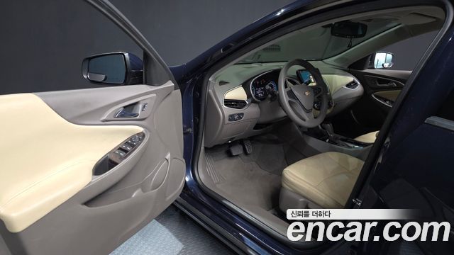 Chevrolet Korea Malibu 2017 — photo 10