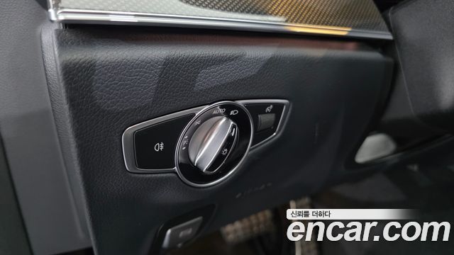 Mercedes-Benz E-Class 2021 — photo 27
