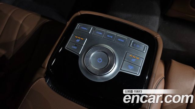 Genesis G80 2021 — photo 19