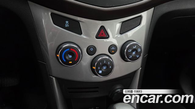 Chevrolet Korea Trax 2016 — photo 17