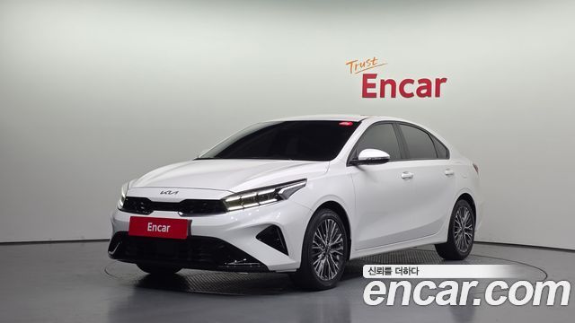 Kia K3 2024 — photo 1