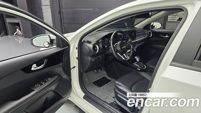 Kia K3 2024 — photo 10