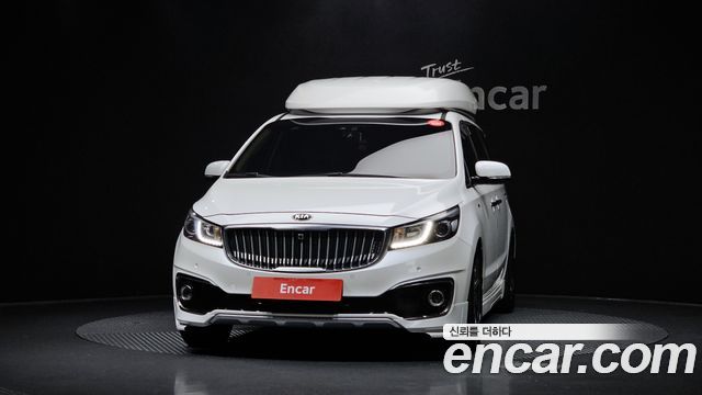Kia Canival 2017 — photo 3