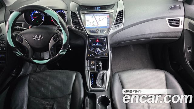 Hyundai AVANTE 2014 — photo 7
