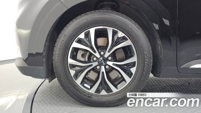 Kia Canival 2022 — photo 5