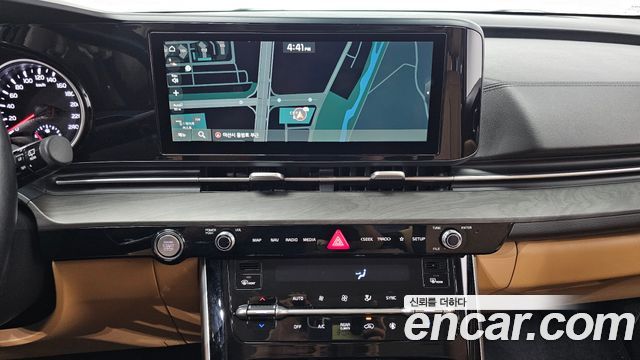 Kia Canival 2022 — photo 20