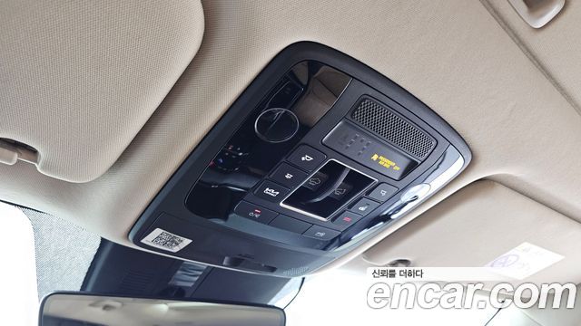 Kia Canival 2022 — photo 24