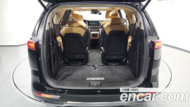 Kia Canival 2022 — photo 26