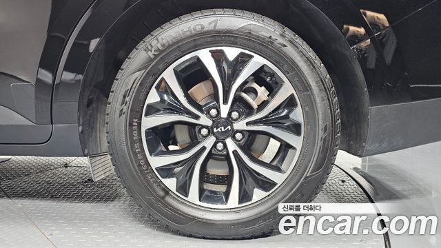 Kia Canival 2022 — photo 7
