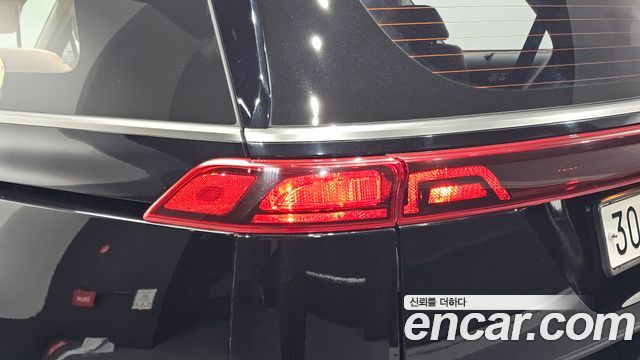 Kia Canival 2022 — photo 9