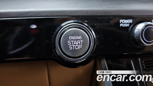 Kia Canival 2022 — photo 30