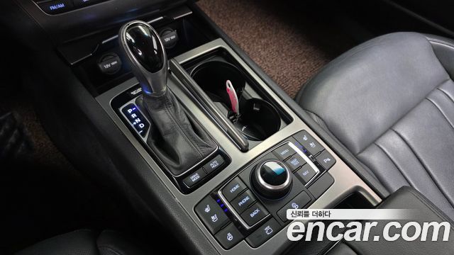 Hyundai Genesis 2015 — photo 9