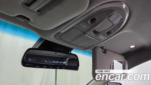 Hyundai Genesis 2015 — photo 17