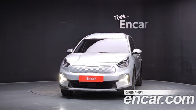Kia Niro 2023 — photo 3