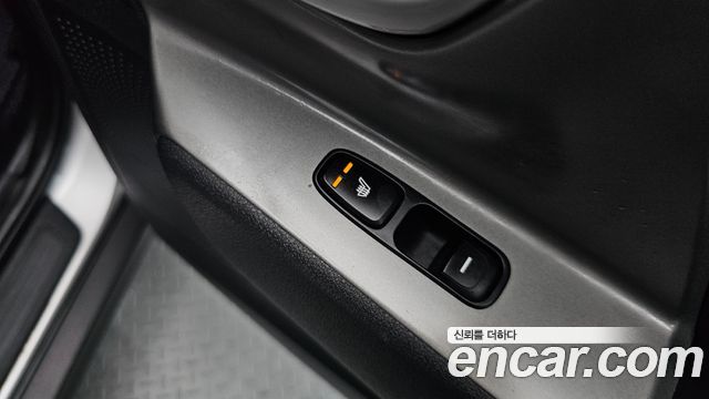 Kia Niro 2023 — photo 24