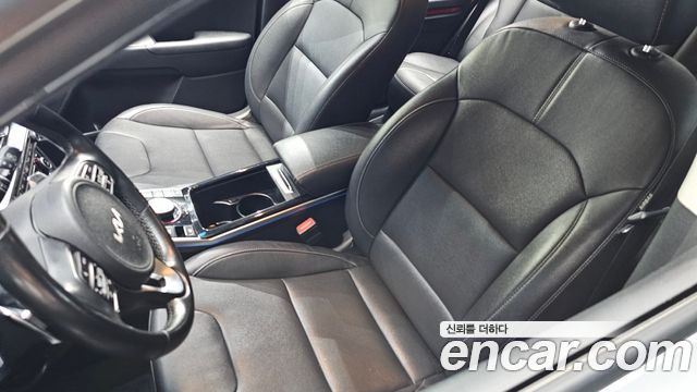 Kia Niro 2023 — photo 29