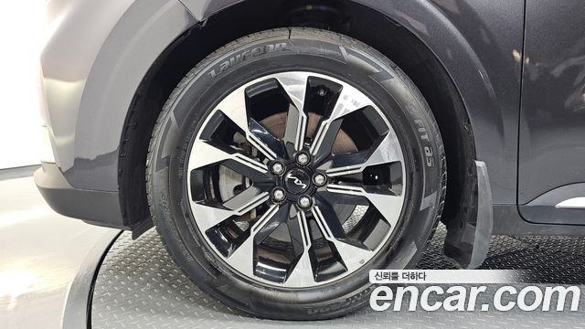 Kia Canival 2022 — photo 5