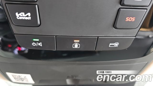 Kia Canival 2022 — photo 28
