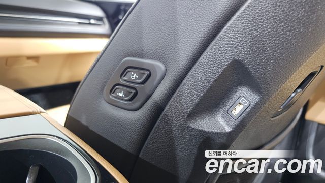 Kia Canival 2022 — photo 33