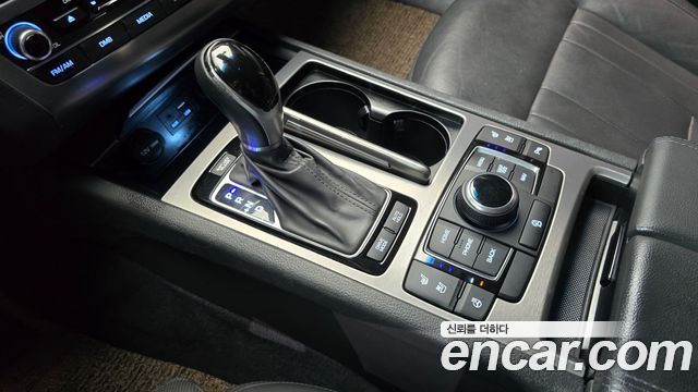 Hyundai Genesis 2015 — photo 12