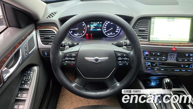 Hyundai Genesis 2015 — photo 19