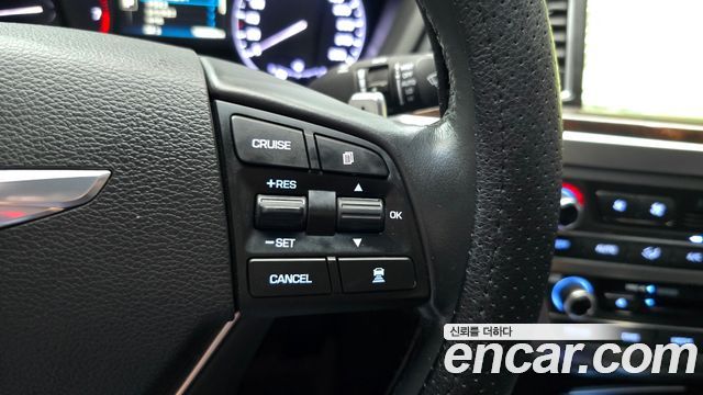 Hyundai Genesis 2015 — photo 30