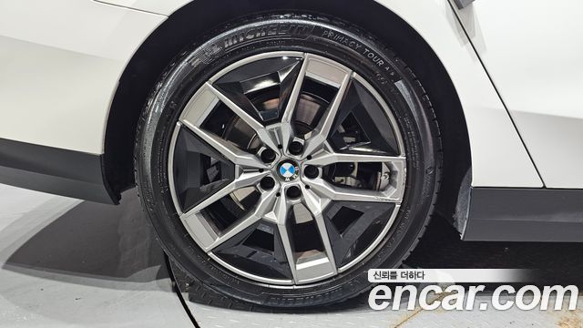 BMW 5-Series 2024 — photo 5
