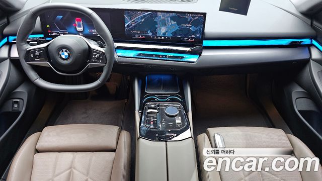 BMW 5-Series 2024 — photo 7