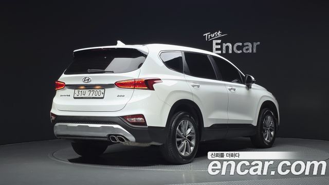 Hyundai Santafe 2019 — photo 2