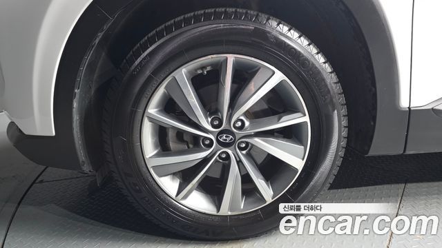 Hyundai Santafe 2019 — photo 5