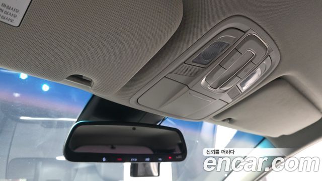Hyundai Santafe 2019 — photo 19