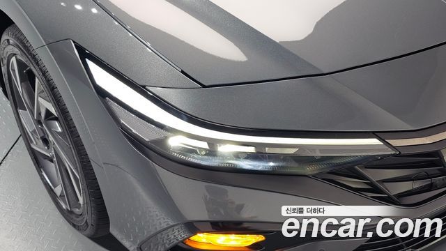 Hyundai AVANTE 2025 — photo 8
