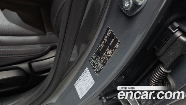 Hyundai AVANTE 2025 — photo 32