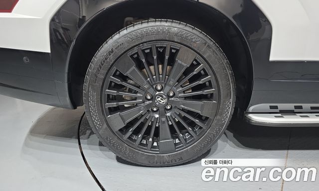 Hyundai Santafe 2025 — photo 5