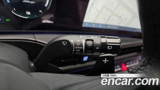 Hyundai Santafe 2025 — photo 29