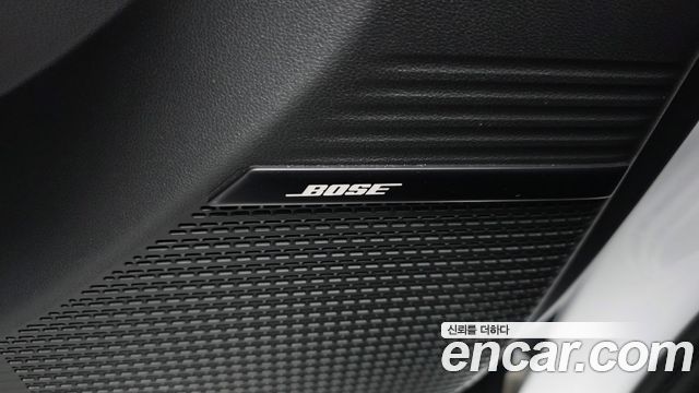 Hyundai Santafe 2025 — photo 37