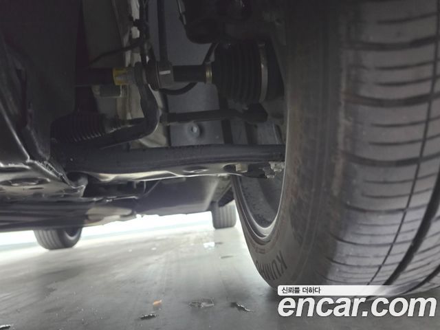 Hyundai Santafe 2025 — photo 45