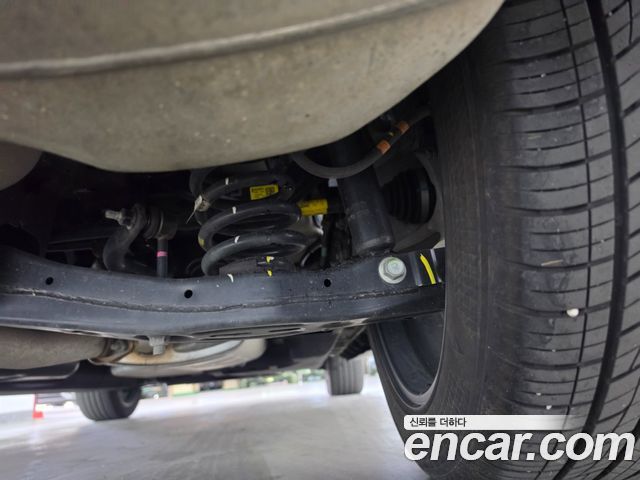 Hyundai Santafe 2025 — photo 47