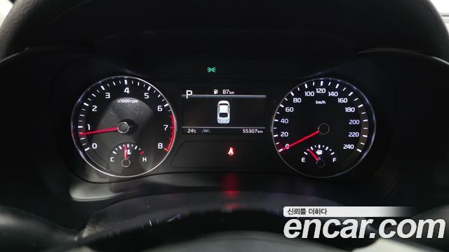 Kia K3 2022 — photo 11