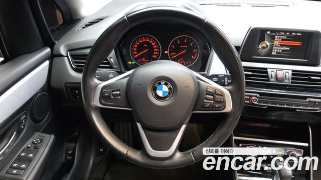 BMW 2-Series 2016 — photo 19