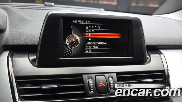 BMW 2-Series 2016 — photo 20