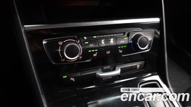 BMW 2-Series 2016 — photo 23
