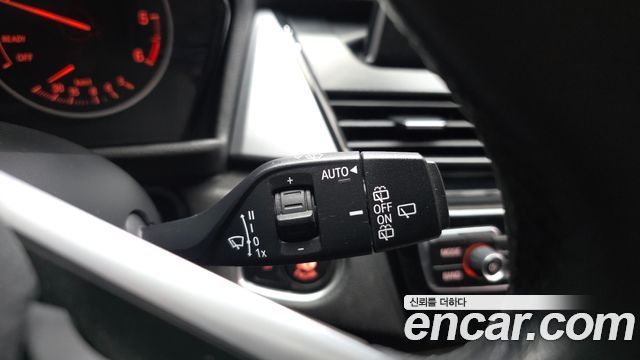 BMW 2-Series 2016 — photo 28
