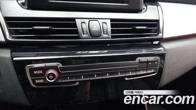 BMW 2-Series 2016 — photo 31
