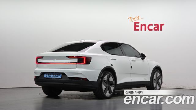 Polestar Polestar 2 2025 — photo 2