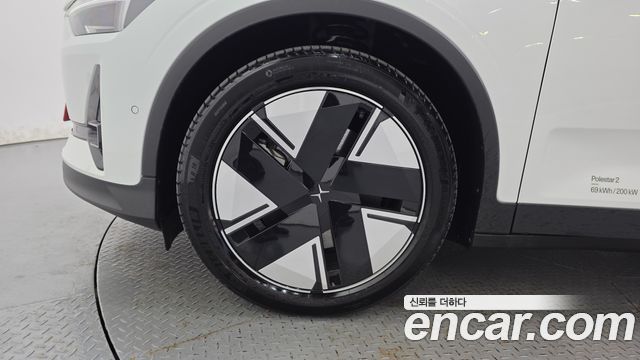 Polestar Polestar 2 2025 — photo 5