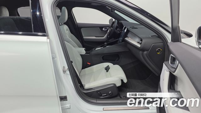 Polestar Polestar 2 2025 — photo 16