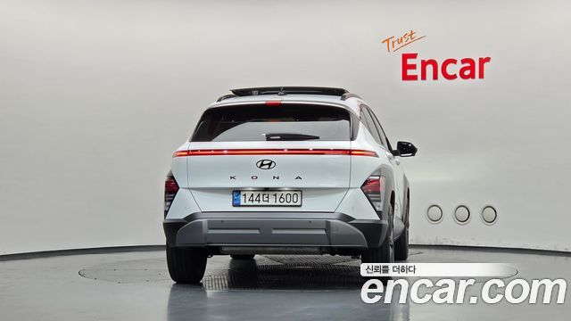 Hyundai Kona 2023 — photo 4